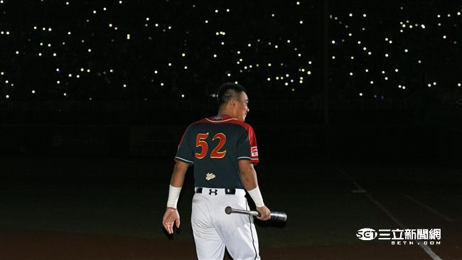 傳奇球員生涯謝幕　陳金鋒的引退宣言