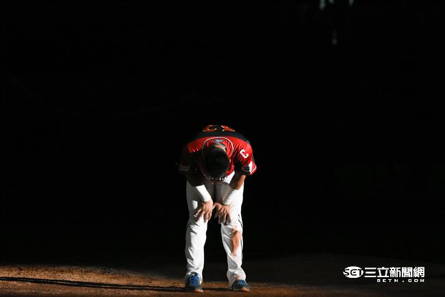 陳金鋒引退　圖／記者林敬旻攝