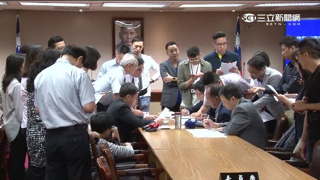 藍綠說好推派召委　時力一人卻反對