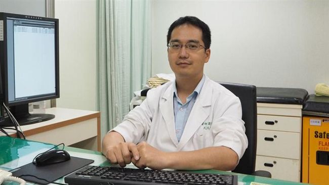 胖男變身鮮肉　減重微創手術一舉兩得