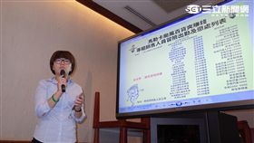 櫃姐,颱風假,違法 圖／記者林敬旻攝