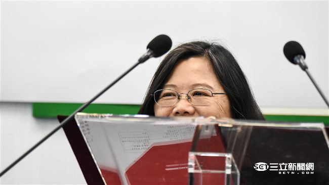 小英家族企業買假發票？正中：非事實