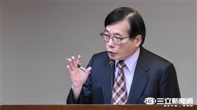 勞動部長郭芳煜 圖／記者林敬旻攝