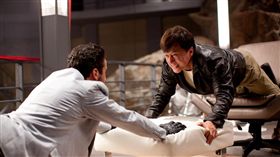 故宮將拆12獸首 成龍做出回應