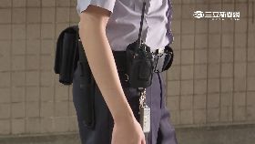 法警抱怨多1800