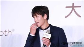 20160922-池昌旭出席潤唇球記者會