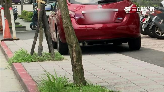 業務引導違停　賞車民眾收9百元紅單