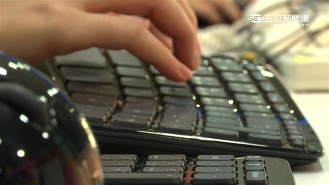 鄉民辦案揪狼師　專家籲適可而止