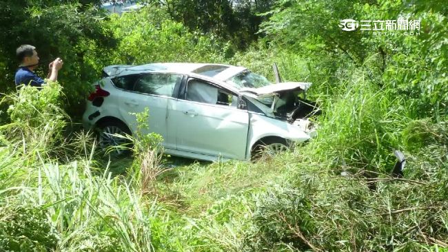 顧客試車卻衝落山坡　女業務員命危