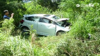 顧客試車卻衝落山坡　女業務員命危