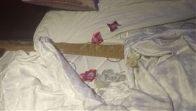 情侶檔摩鐵辦性愛趴　2女床戰11男（圖／翻攝畫面）