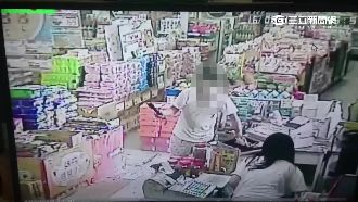 缺錢買毒＋救女友　毒蟲拿電擊棒行搶