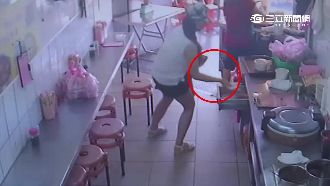 大膽長腿女賊　趁店員忙外帶秒偷8千