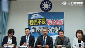 國民黨團記者會。（記者盧素梅攝）