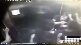 《海角七號》製片林輝勤的愛子因同事債務一事慘遭圍毆（翻攝畫面）