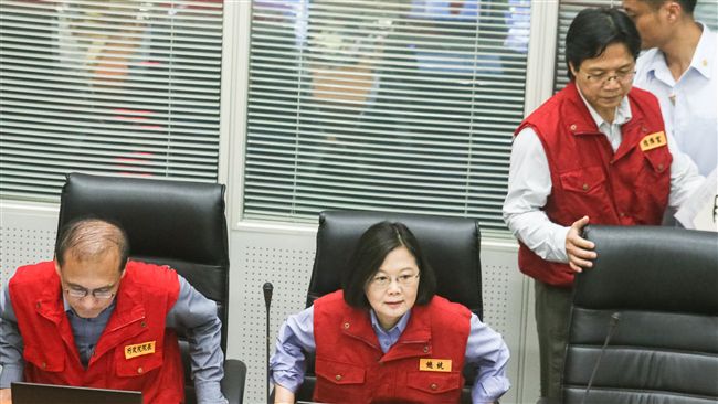 小英低頭唸稿2分鐘？災應中心澄清