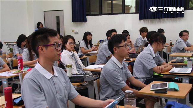 育中醫人才　慈大國考44人報名全過