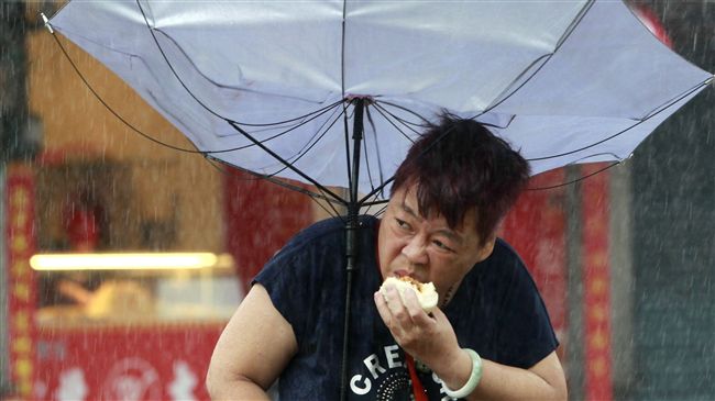 雨傘開花仍要吃包子　背後原因有洋蔥
