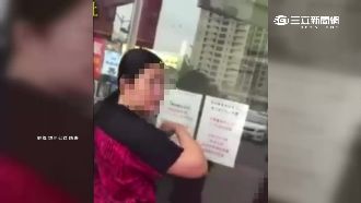 廚房還沒好　「最餓大媽」狂拍店門催