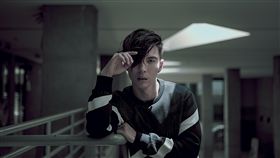 20160929 陳勢安加盟華納發新輯(圖/華納唱片提供)