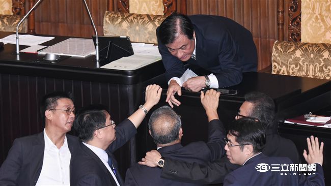 直送表決！立院啟動大法官人事審查