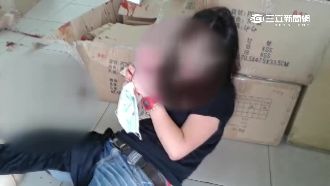 男揮水果刀砍女友　殺進鞋店雙雙掛彩