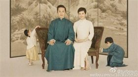 孫儷鄧超全家福(翻攝孫儷微博)