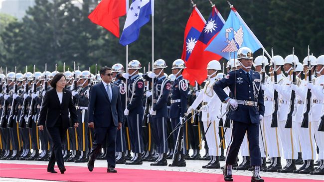 宏國總統訪台　蔡英文首主持軍禮迎賓