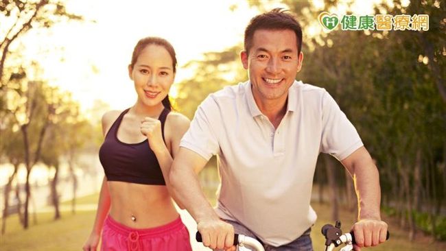 出門運動　防曬乳用量足夠才有效