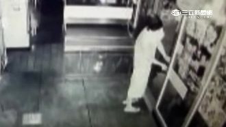 剛吊完點滴就要偷　賊見警瞎掰無極限