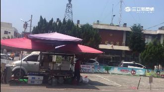 政府佔用土地不徵收　地主怒出租警局