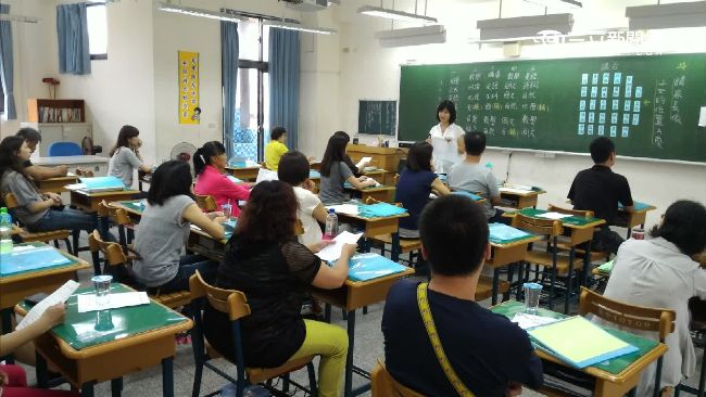 家長出席班親會　學生竟可記「嘉獎」