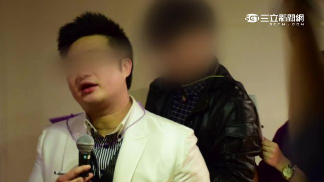 保險員是狼！客戶、同事控訴遭襲胸