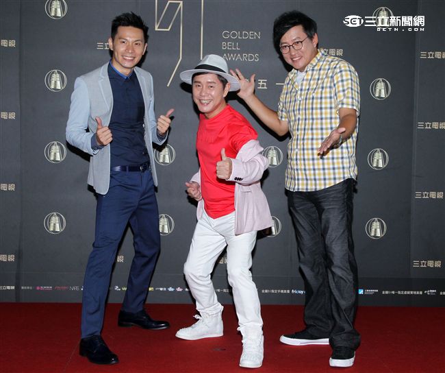 「行腳節目主持人獎」的「草地狀元」黃西田、「愛玩客之移動廚房」詹姆士與「在台灣的故事」姚淳耀同時入圍主持人獎。（記者邱榮吉/攝影)