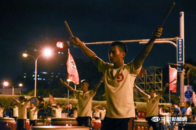 民國105年「國慶大典」夜校預演　圖／記者林敬旻攝