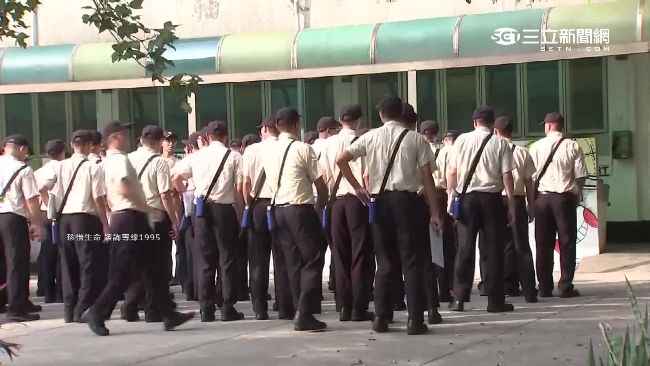 國軍拚全募兵　替代役可轉任志願役
