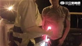 程姓計程車司機酒駕先辯稱已吹過，再假冒義警遭識破逮捕（翻攝畫面）