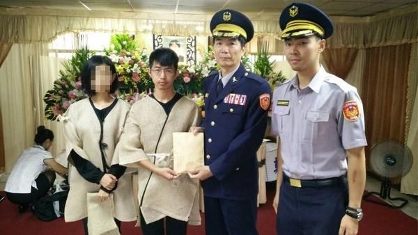 夜配聞／警貸款葬母　故事竟滿滿洋蔥
