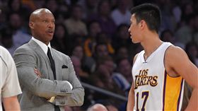 Byron Scott與林書豪