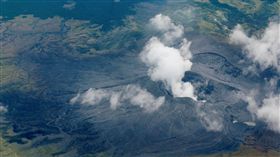日本阿蘇火山噴發／路透社