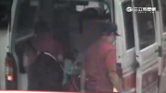 疑似壓力太大　16歲少年連砍父6刀