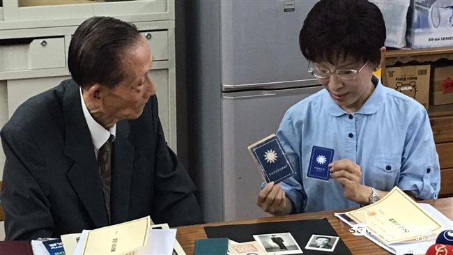 打算賣房付黨工薪水？　柱說...
