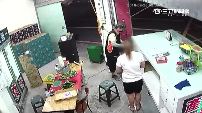 鴛鴦盜持刀搶檳榔攤　竟搶到好友的店