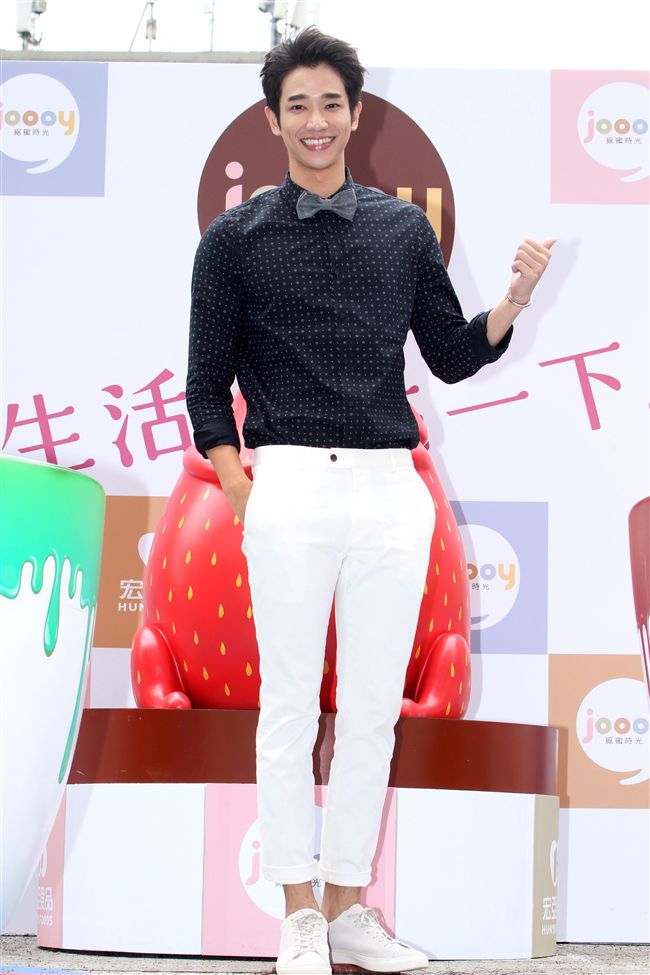 劉以豪皆以招牌超萌的笑容傳授暖男秘訣，融化所有女性芳心。（記者邱榮吉/攝影）