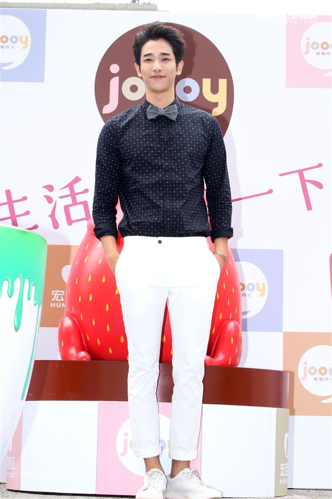 劉以豪皆以招牌超萌的笑容傳授暖男秘訣，融化所有女性芳心。（記者邱榮吉/攝影）