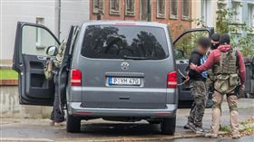 查緝爆炸陰謀嫌犯 德警大規模行動_美聯社