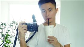 演員,李天柱,金鐘51,迷你劇,感言,同性戀,炎亞綸,梁正群,異性戀,聶永真,設計師(臉書https://www.facebook.com/somekidding/photos/a.115580708506946.15018.114982431900107/1147397631991910/?type=3&theater)