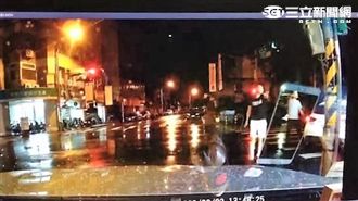 男欠債不還反揍人　友持刀助陣反挨槍