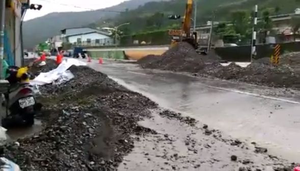 大雨轟炸台東　三和村民PO網求救