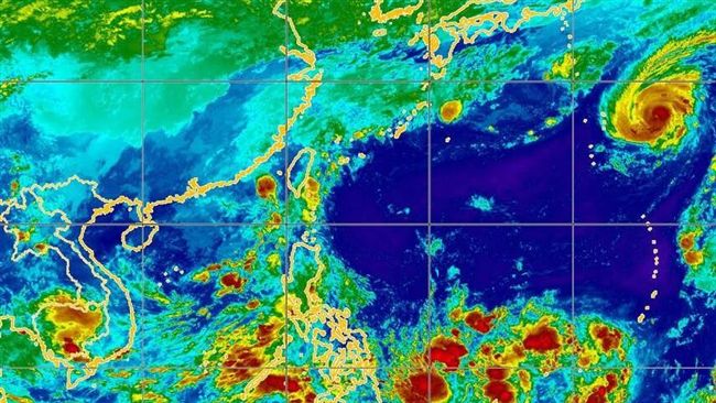 豪雨明緩和　16日颱風再攜雨來台